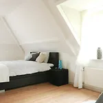 Picabella - En Atelier 3* Laren (Gelderland)
